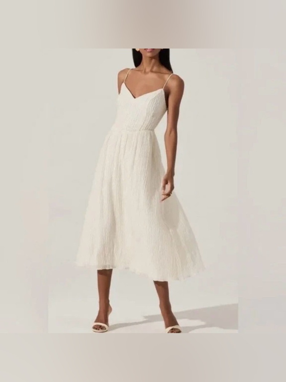 Astr V Neck Textured Spaghetti Strap Midi Grad Coastal Minimalist A Line Dress - Picture 2 of 7